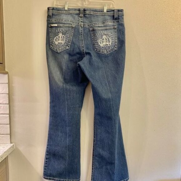 Crest Jeans Women's‎ Embroidered Blue Jeans SZ 15/16 Crown Pockets - Picture 1 of 9
